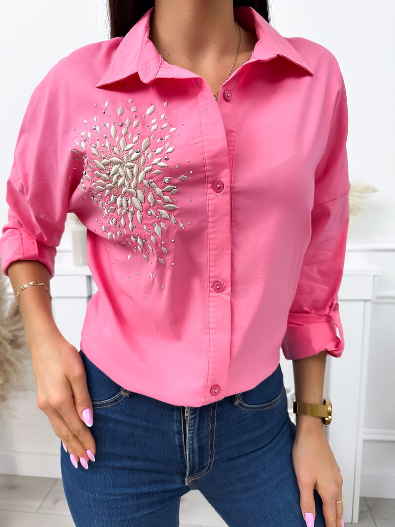 Klasikiniai marškinėliai apkūnioms, kurie niekada neišeis iš mados