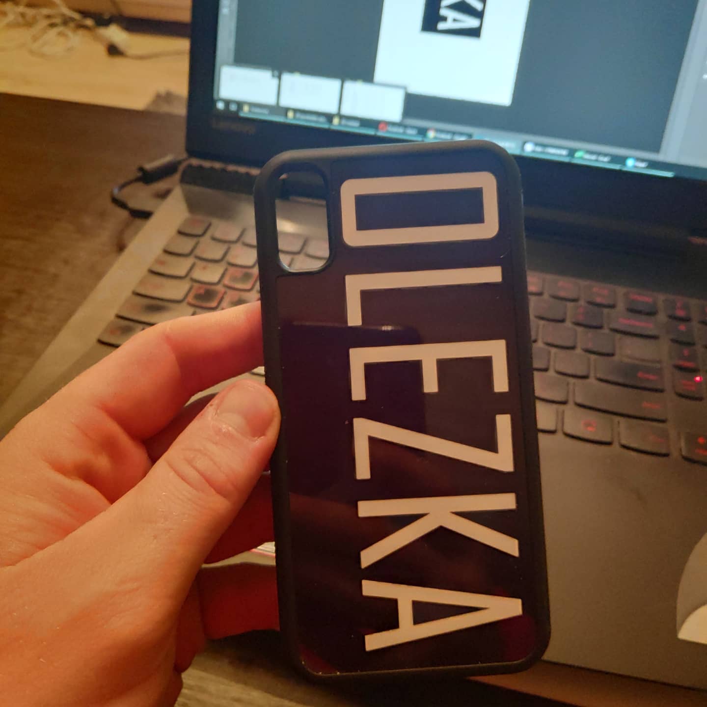 Unikalūs telefonų dėklai su Tavo ar mūsų išskirtiniu dizainu