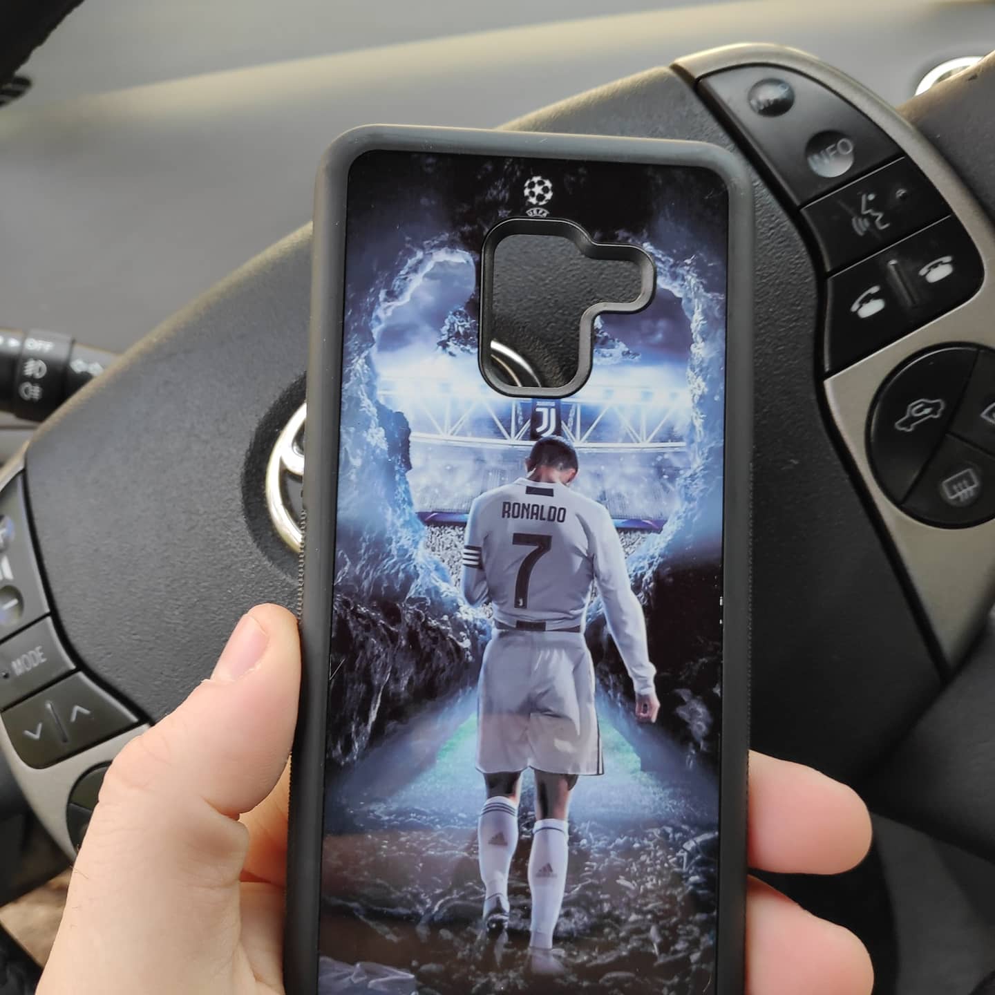 Unikalūs telefonų dėklai su Tavo ar mūsų išskirtiniu dizainu