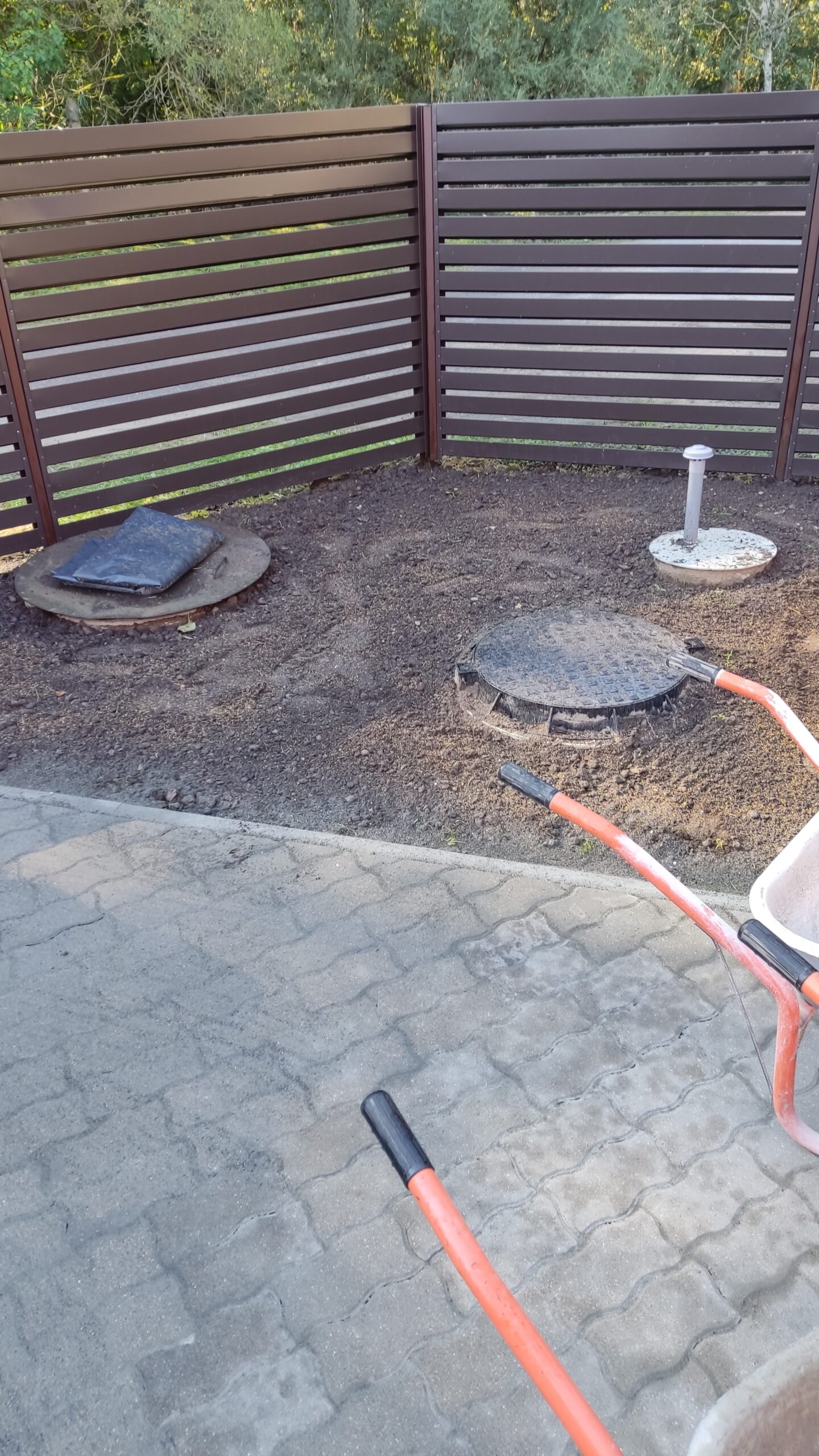 Dekoratyviniai dangčiai