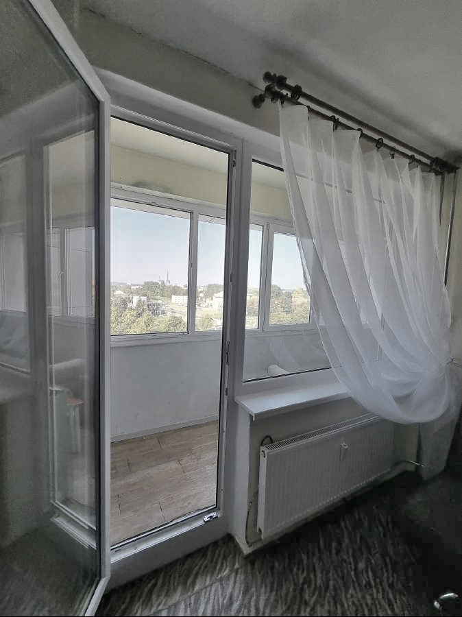 Renovuotame name parduodamas 1k.butas