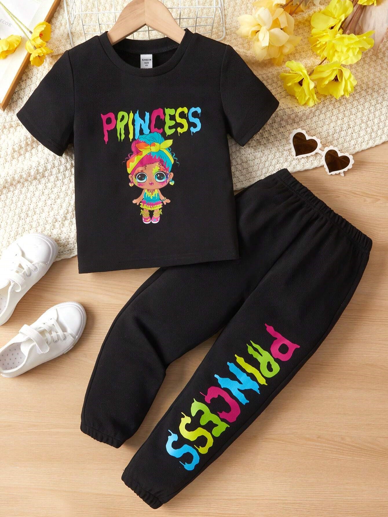 Juodas kostiumėlis Princess