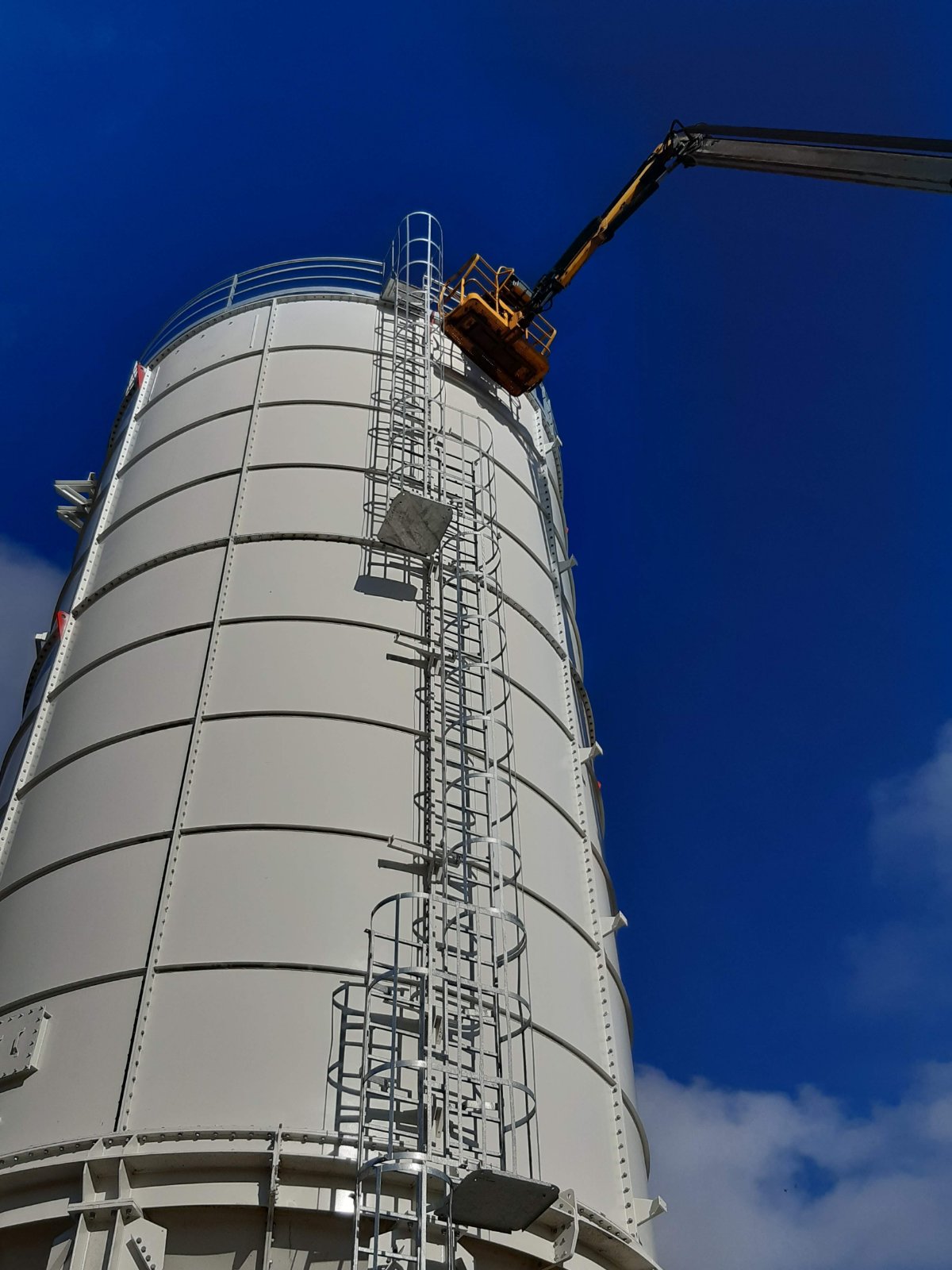 Pastatų statyba: metalų, Sandwich, GB montavimas