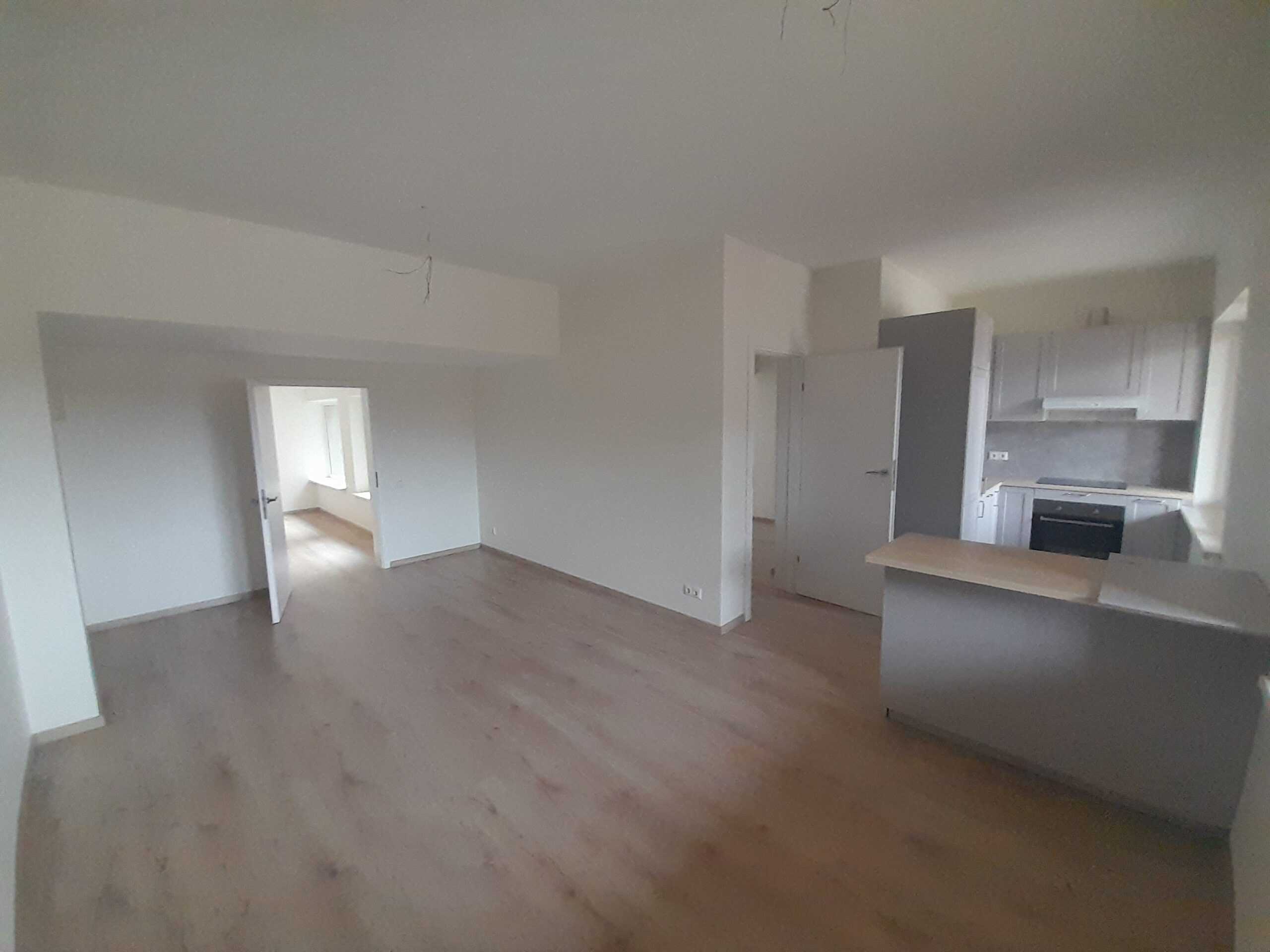 Parduodamas 3 kambarių butas Šventojoje