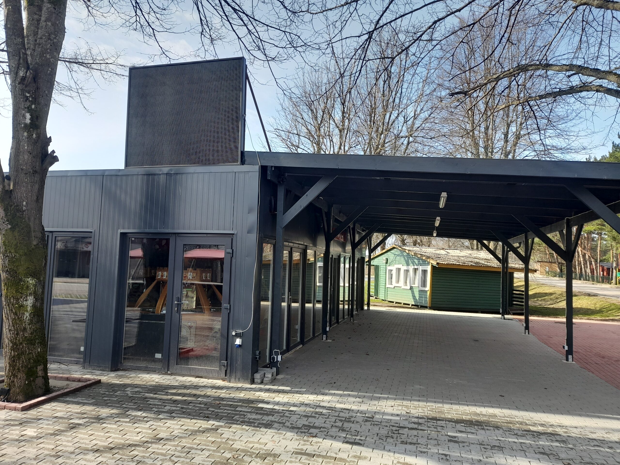 Išnuomojamos 50 kv.m. Patalpos su 200 kv.m. Terasa Kopų g. Šventojoje