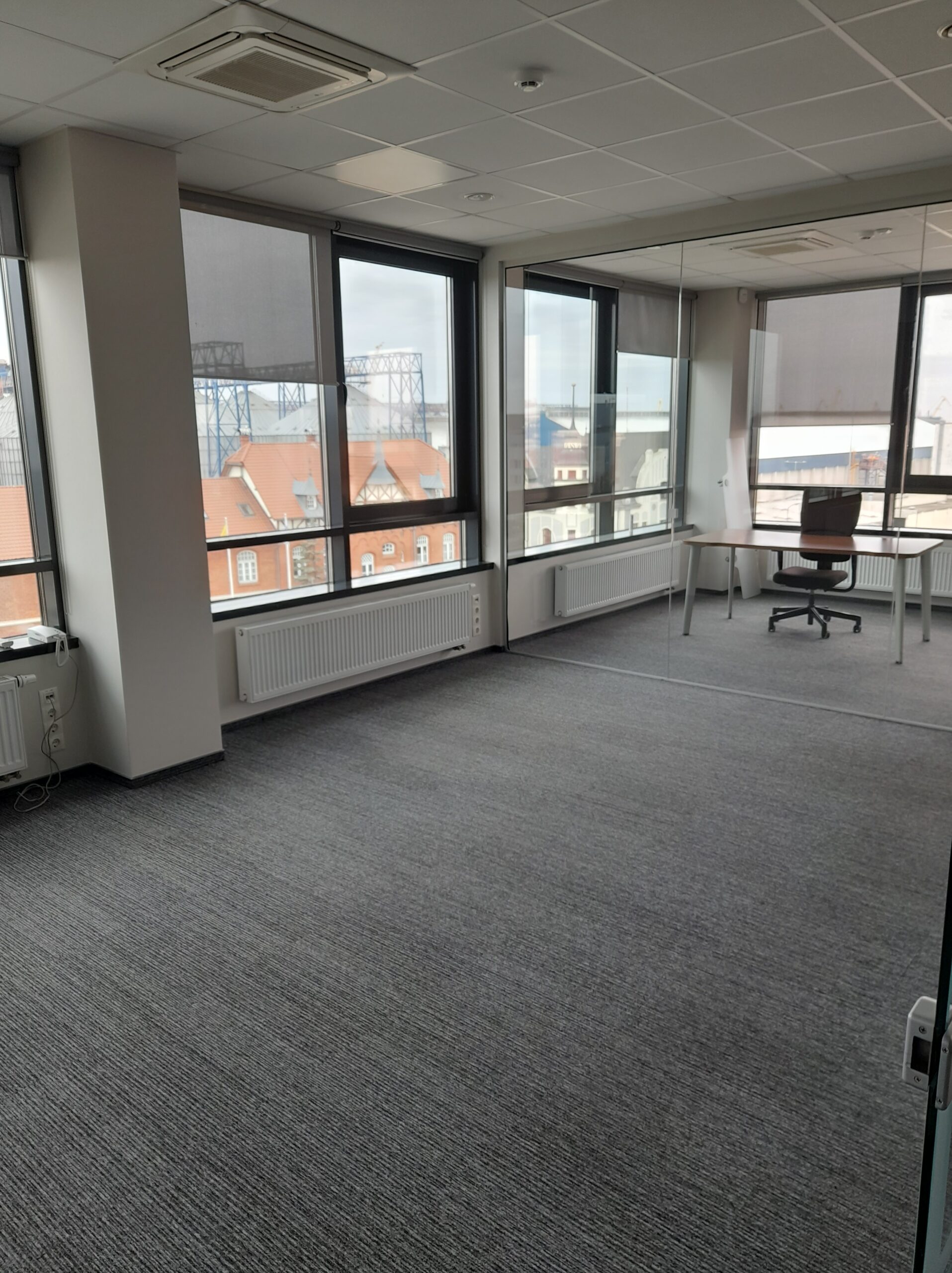 Išnuomojamos 103 kv.m. Administracinės patalpos Klaipėda