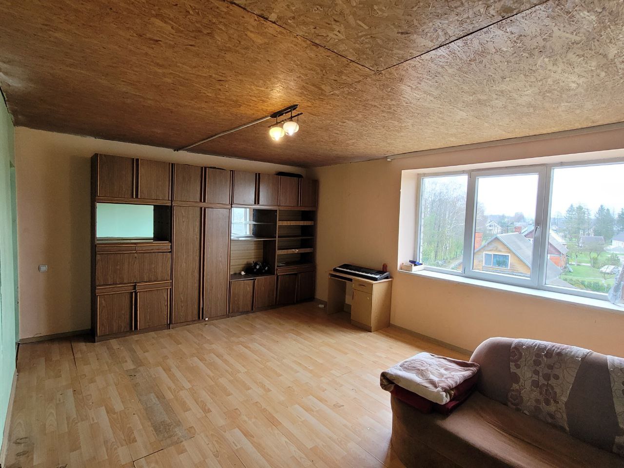 Parduodamas 2 kambarių butas, Šakių r. Griškabūdžio m.