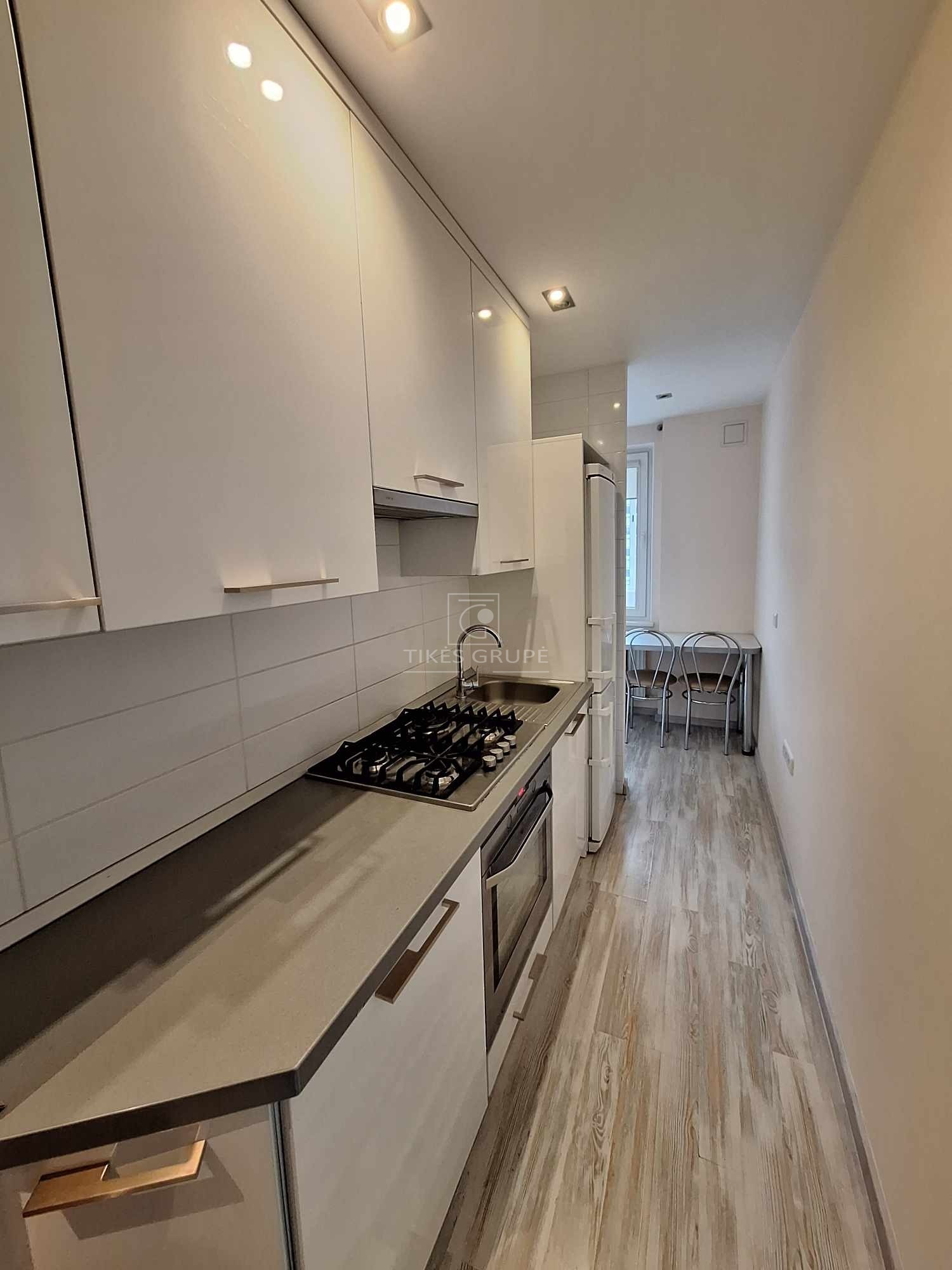 Parduodamas 1 kambario butas Klaipėda