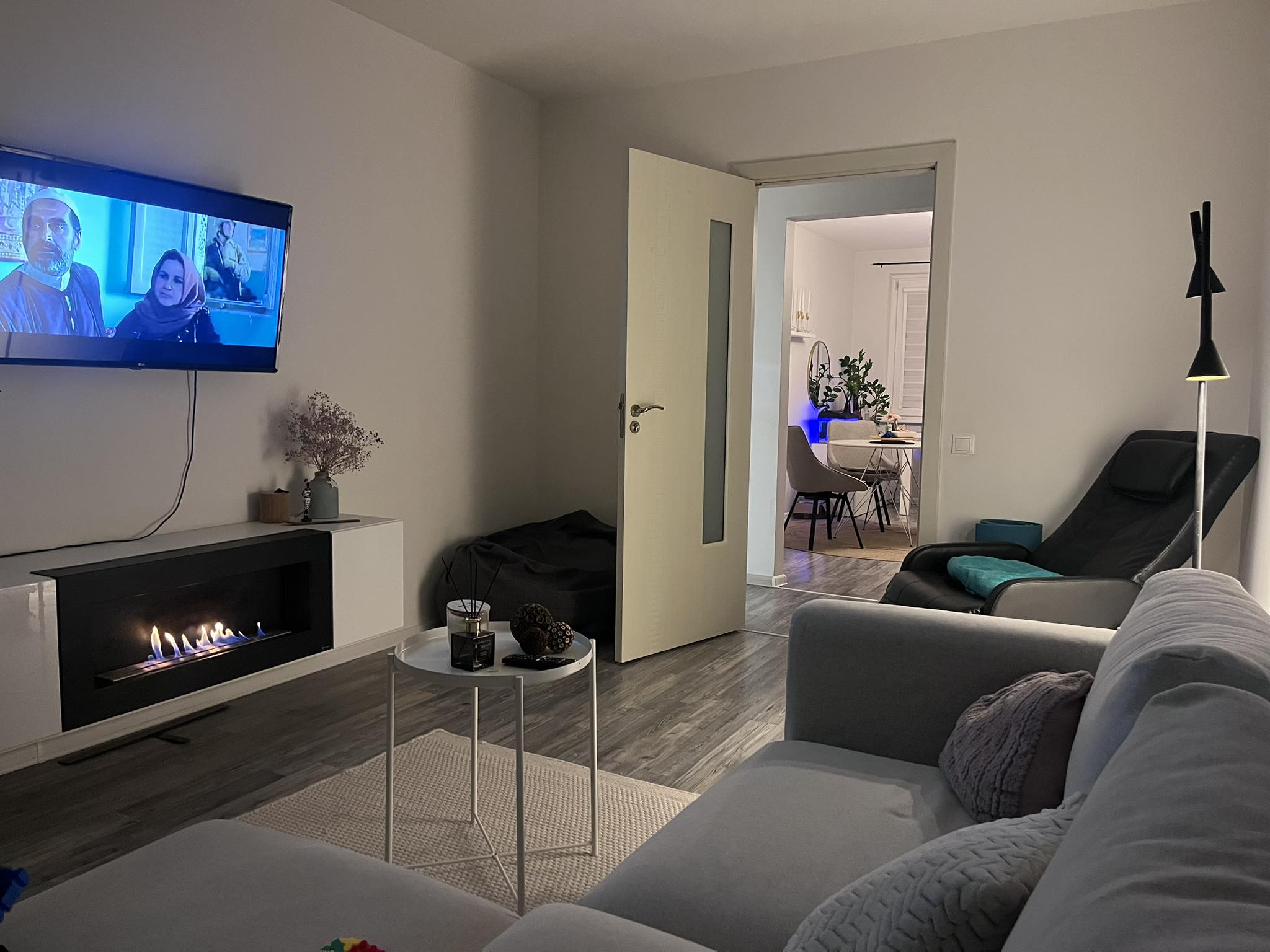 Parduodamas 4 kambarių butas Klaipėdoje.