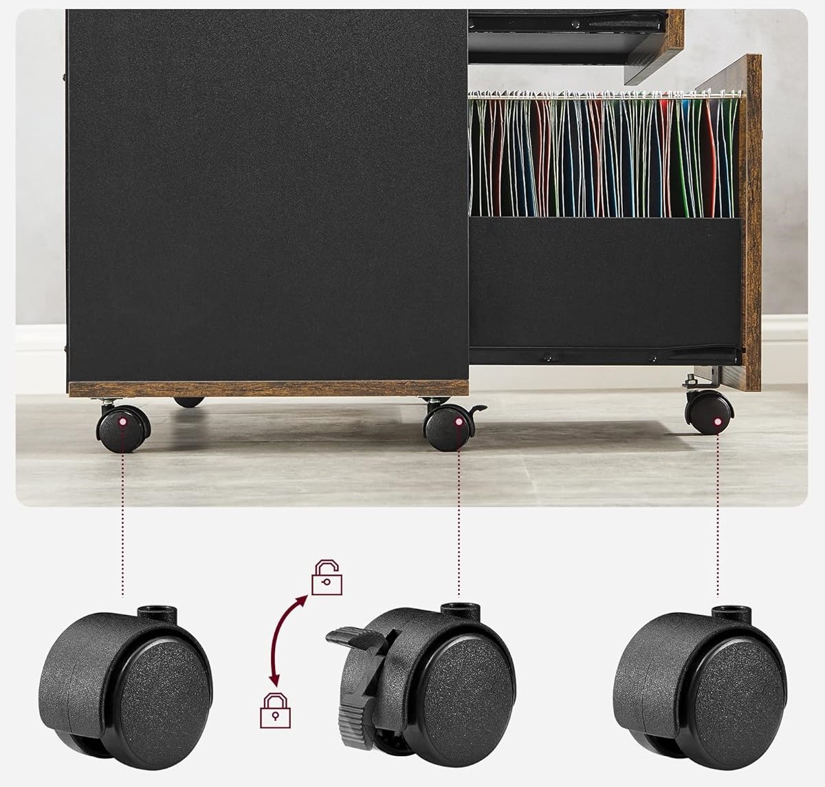 Spintelė su 3 stalčiais ir ratukais.