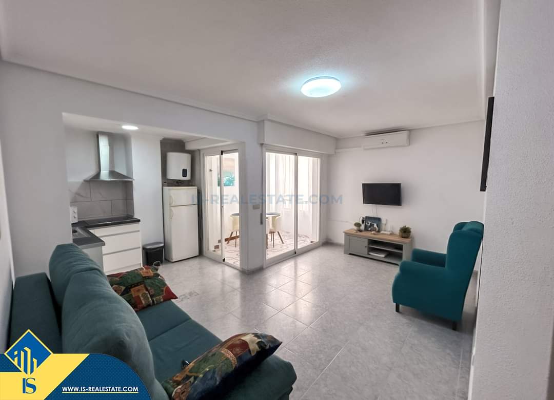 Parduodamas 2 kambarių apartamentas, Ispanijoje, Alicante provincija, Torrevieja mieste