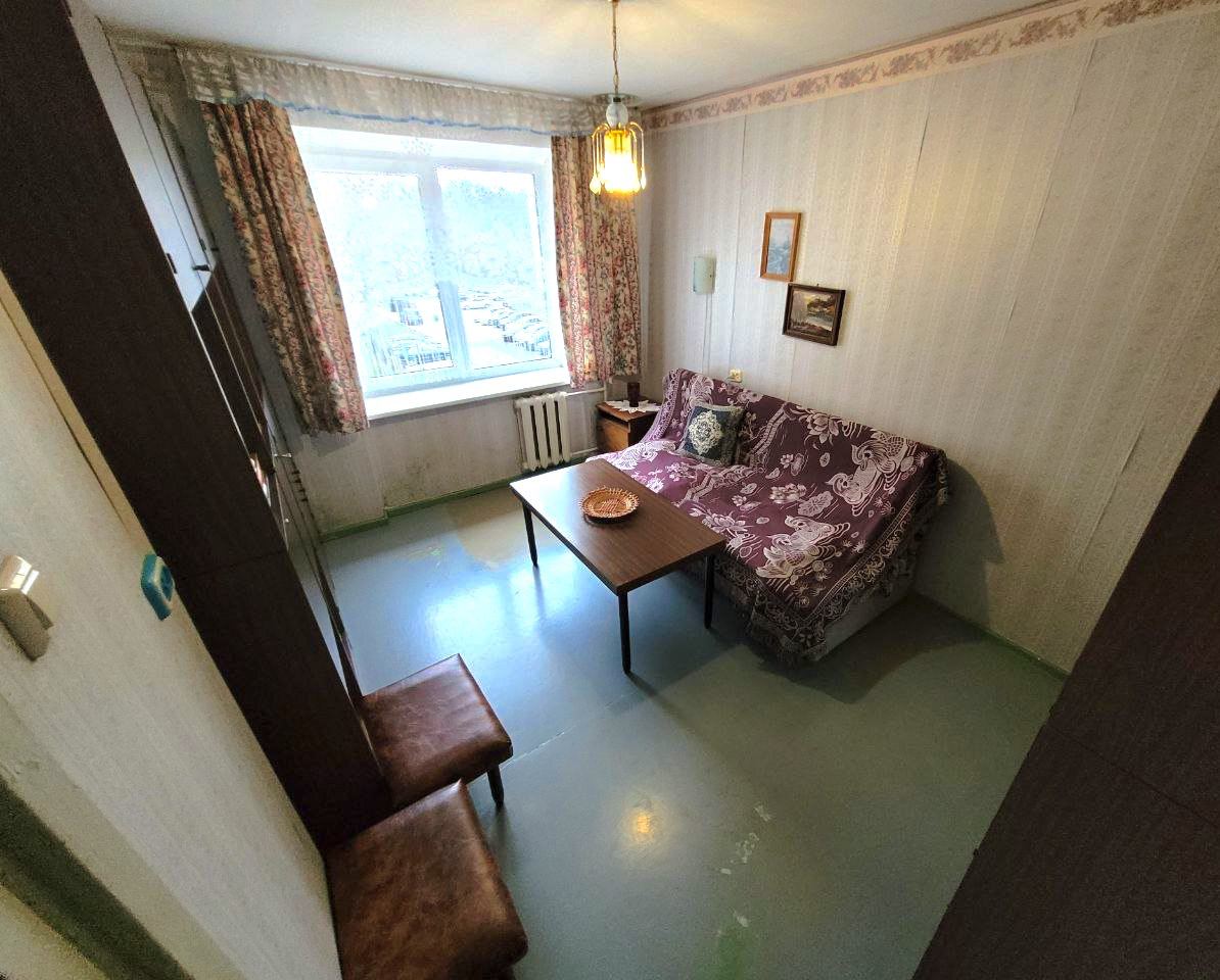 Parduodamas 4 kambarių butas