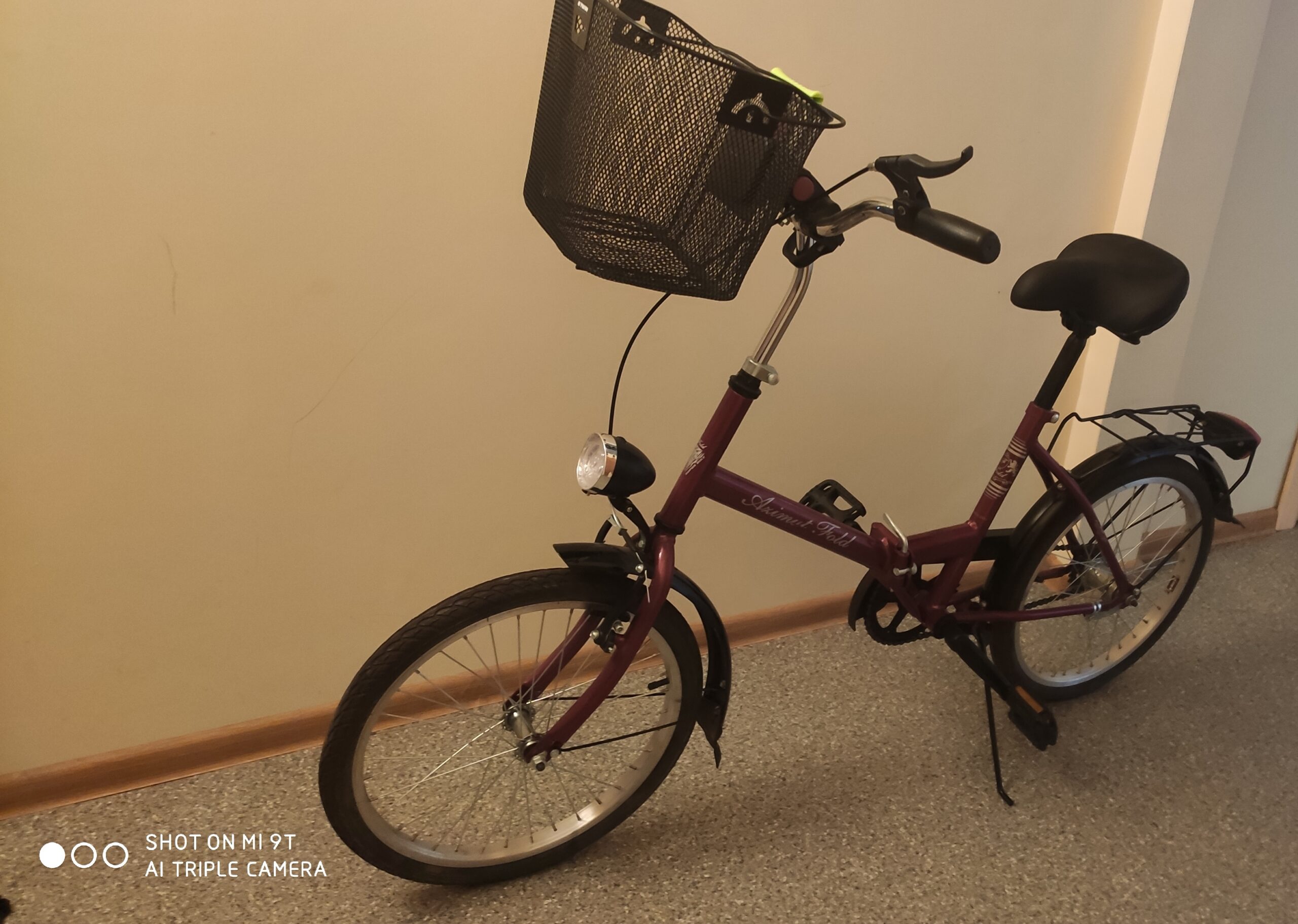 Miesto dviratis – AZIMUT