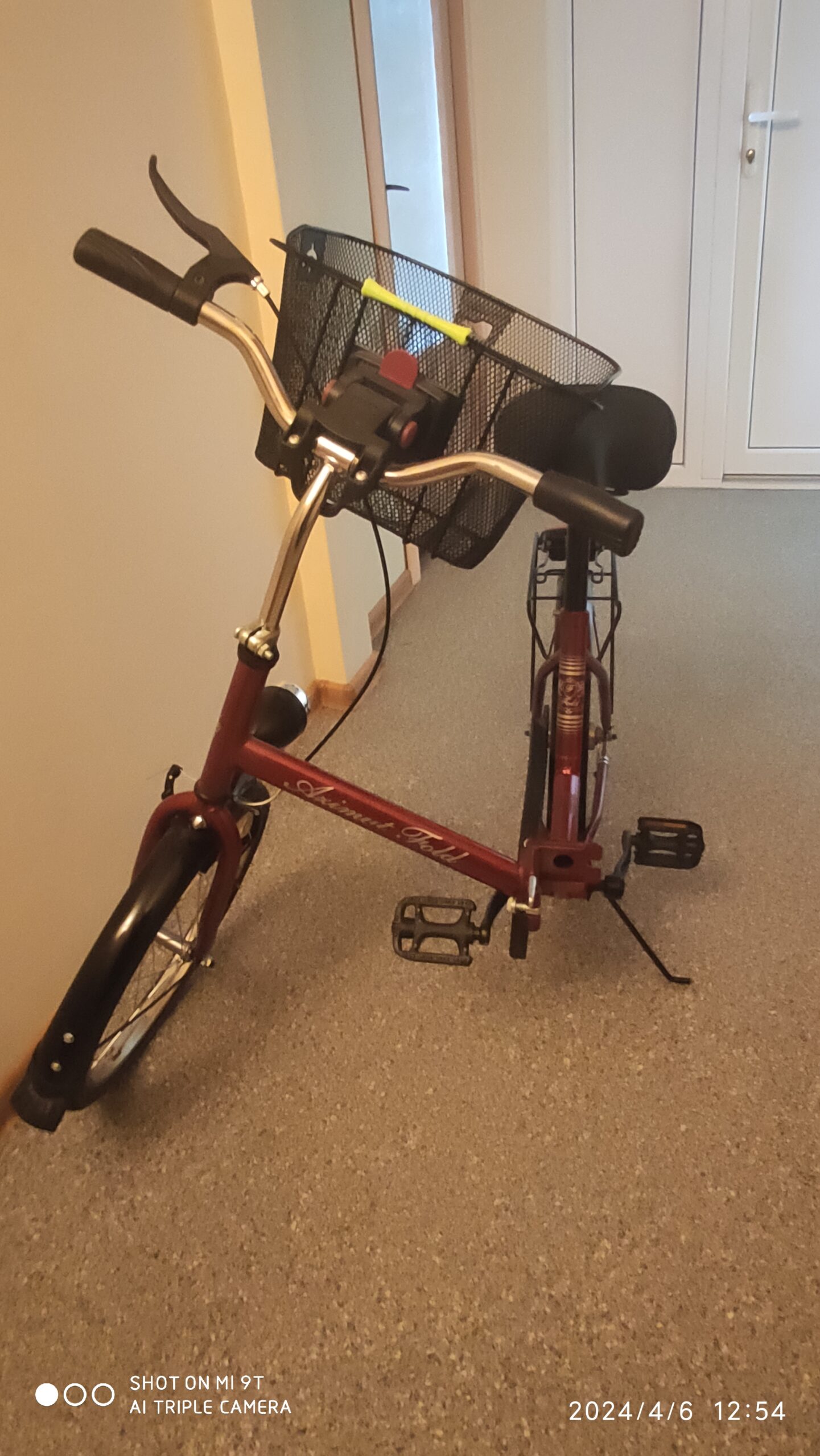 Miesto dviratis – AZIMUT