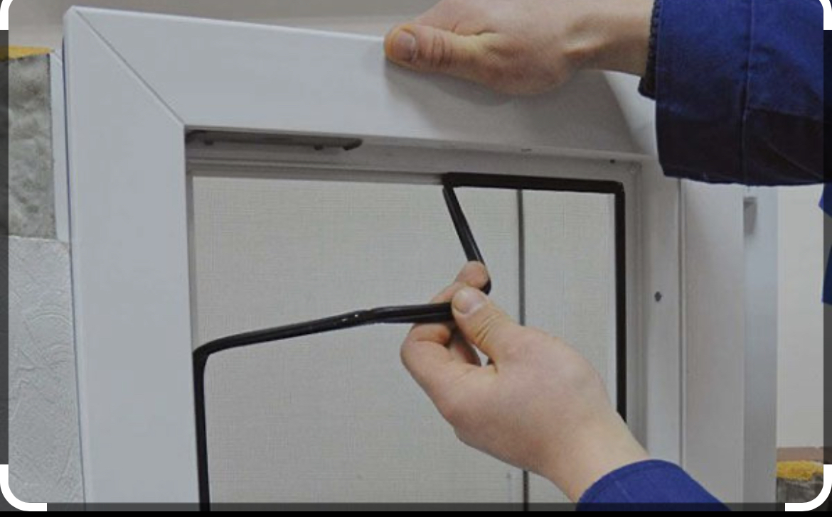 Plastikinių langų remonto darbai