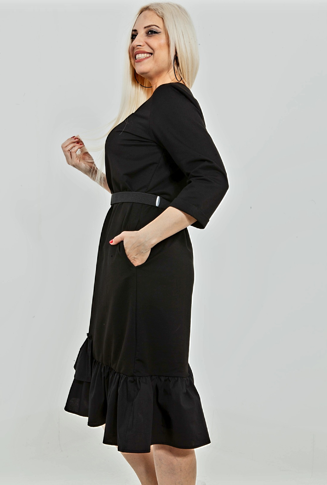 Kilpinio trikotažo suknelė