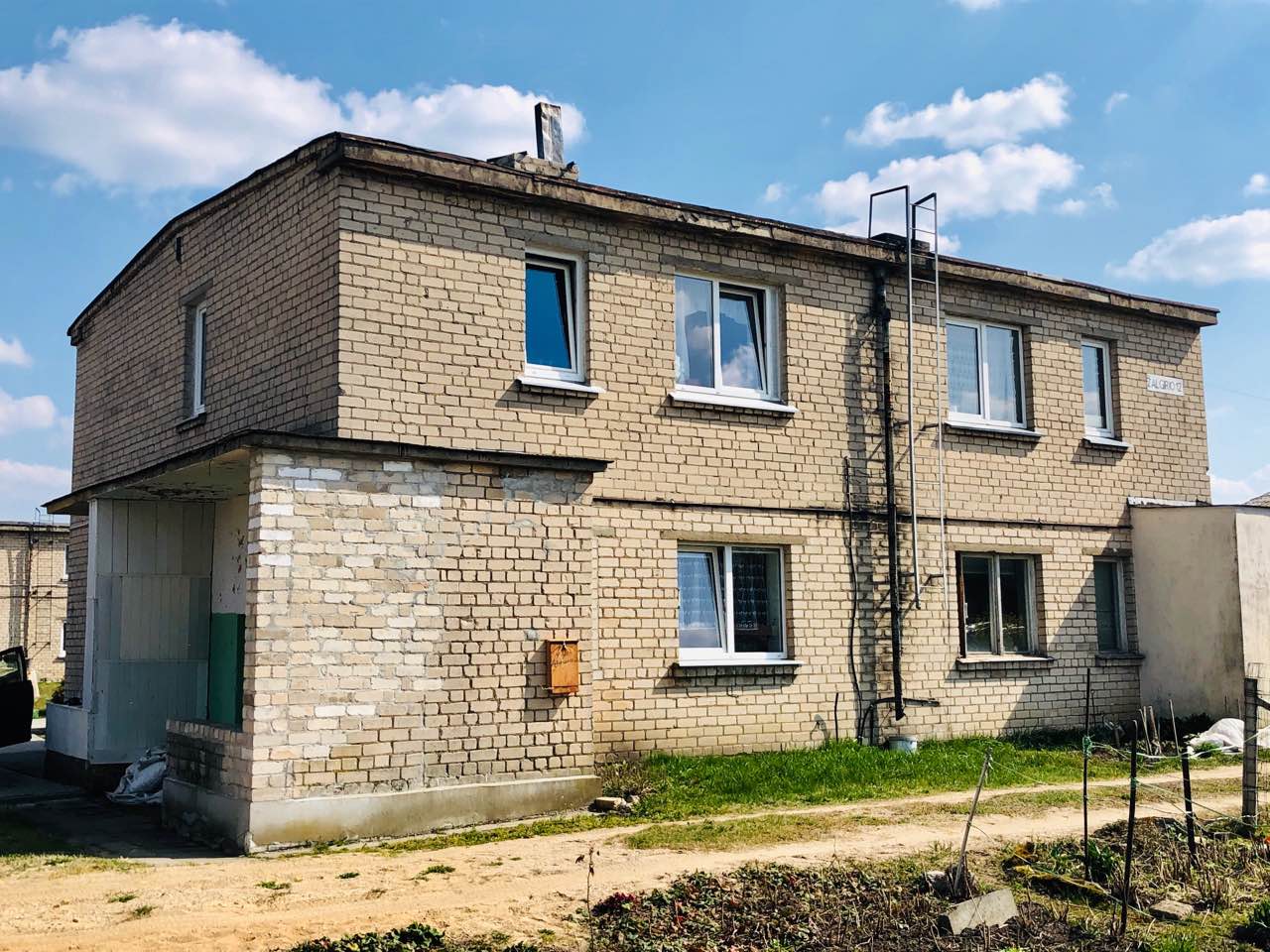 Parduodamas butas, Mažeikiuose