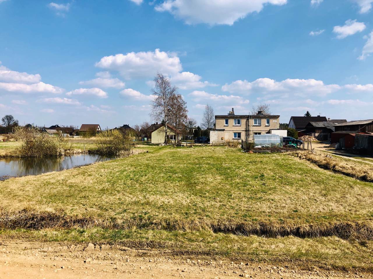 Parduodamas butas, Mažeikiuose