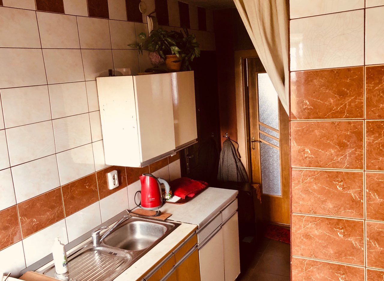 Parduodamas butas, Mažeikiuose