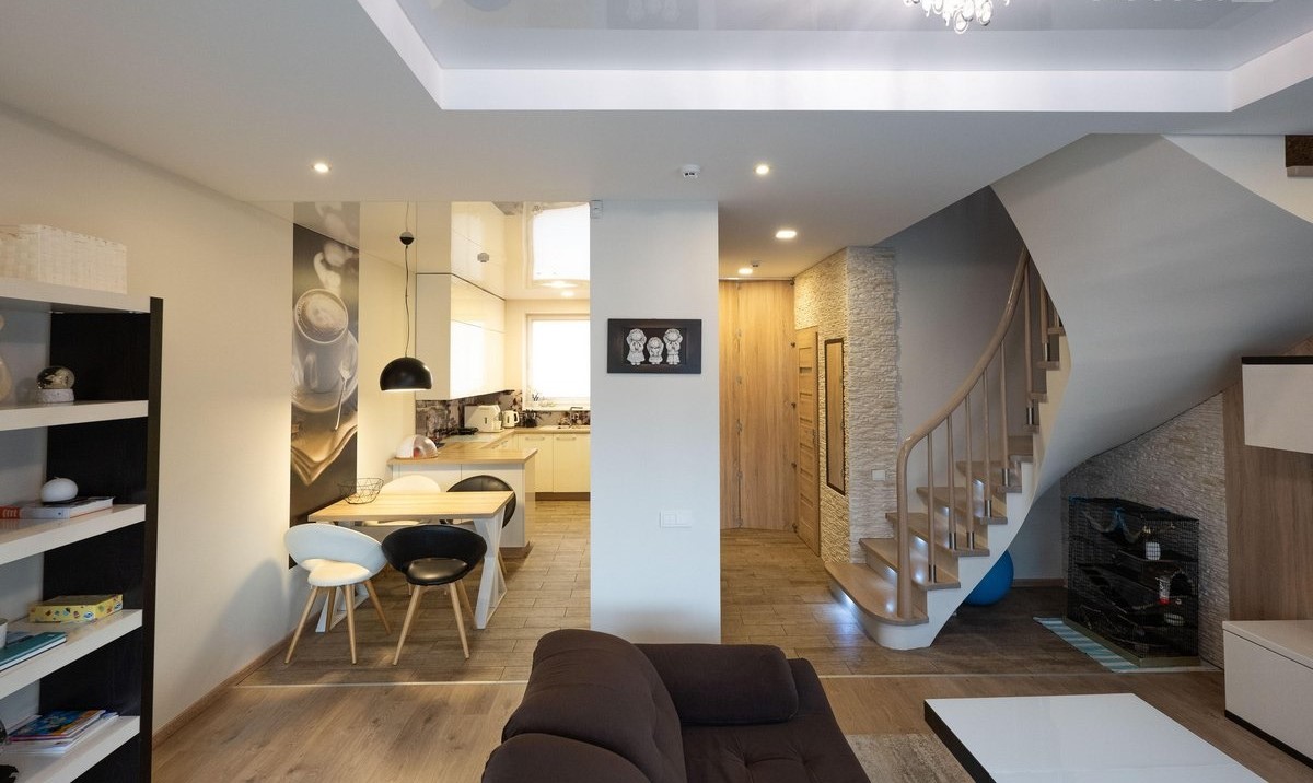 Parduodamas Kotedžas GINDULIUOSE