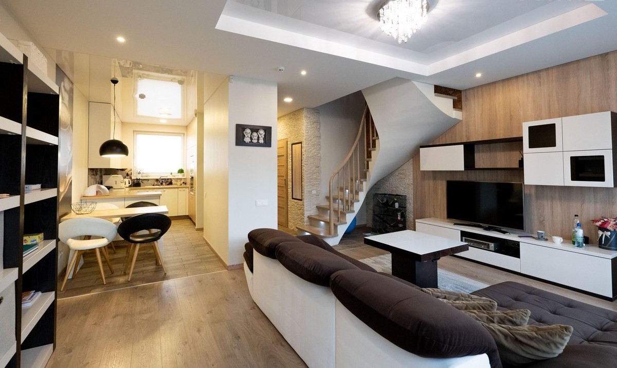 Parduodamas Kotedžas GINDULIUOSE