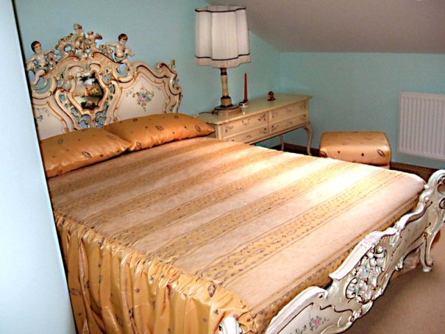 Išnuomojamas 120 kv.m. 3 kambarių butas-namo dalis Liepojos g.