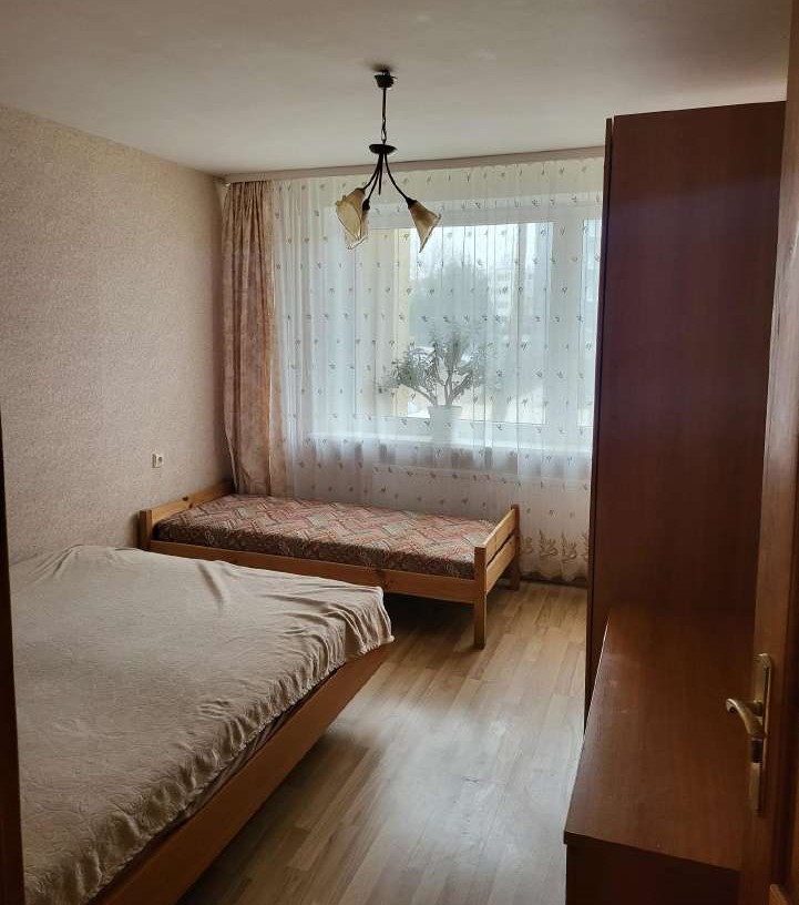 Parduodamas 2 kambarių butas Palangoje.