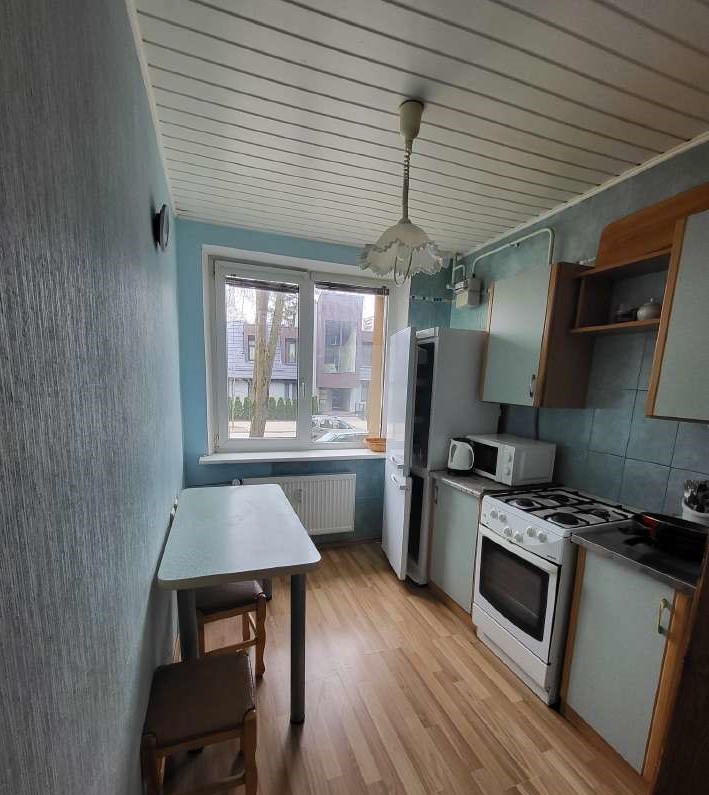 Parduodamas 2 kambarių butas Palangoje.