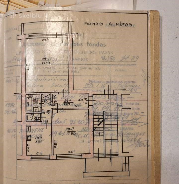 Parduodamas 2 kambarių butas Palangoje.
