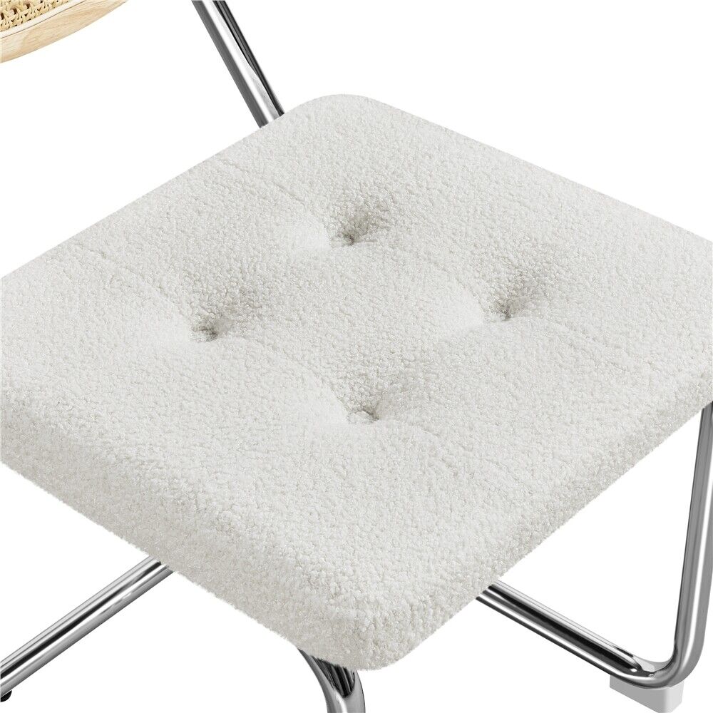 2-iejų kėdžių rinkinys su atlošu.