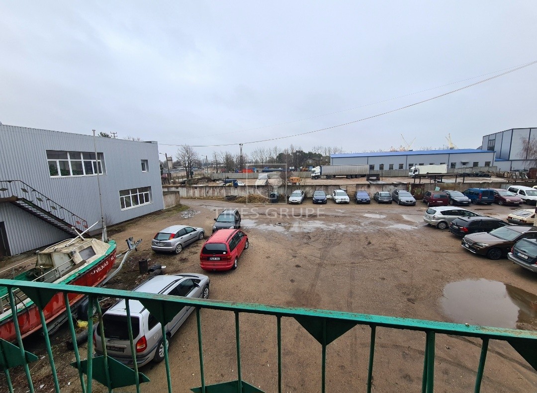 Klaipėdoje, Upelio g. nuomojamas garažas.