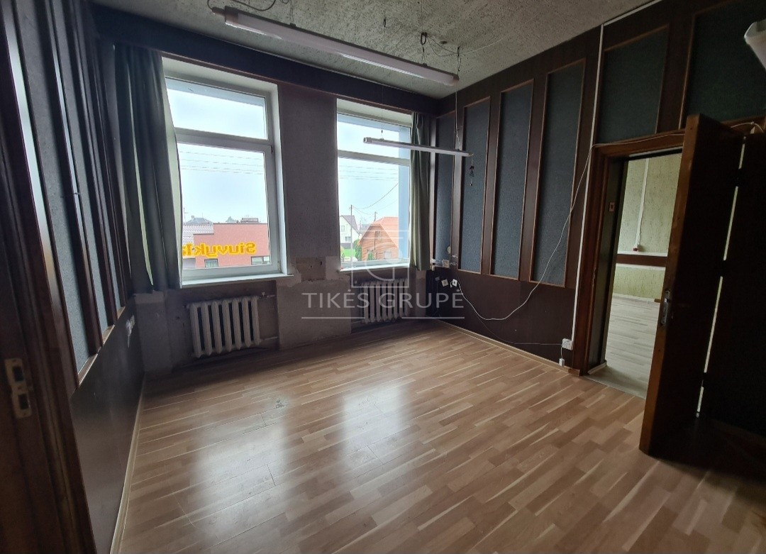 Nuomojamos komercinės paskirties patalpos, Kretingoje.