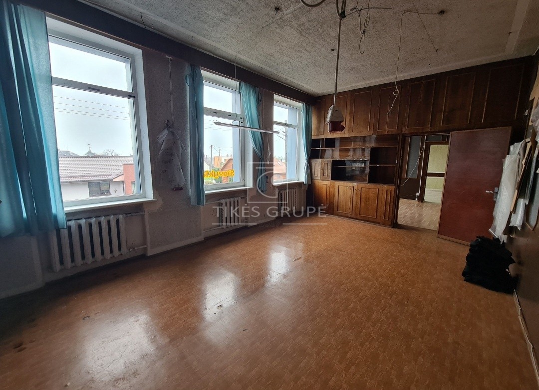 Nuomojamos komercinės paskirties patalpos, Kretingoje.