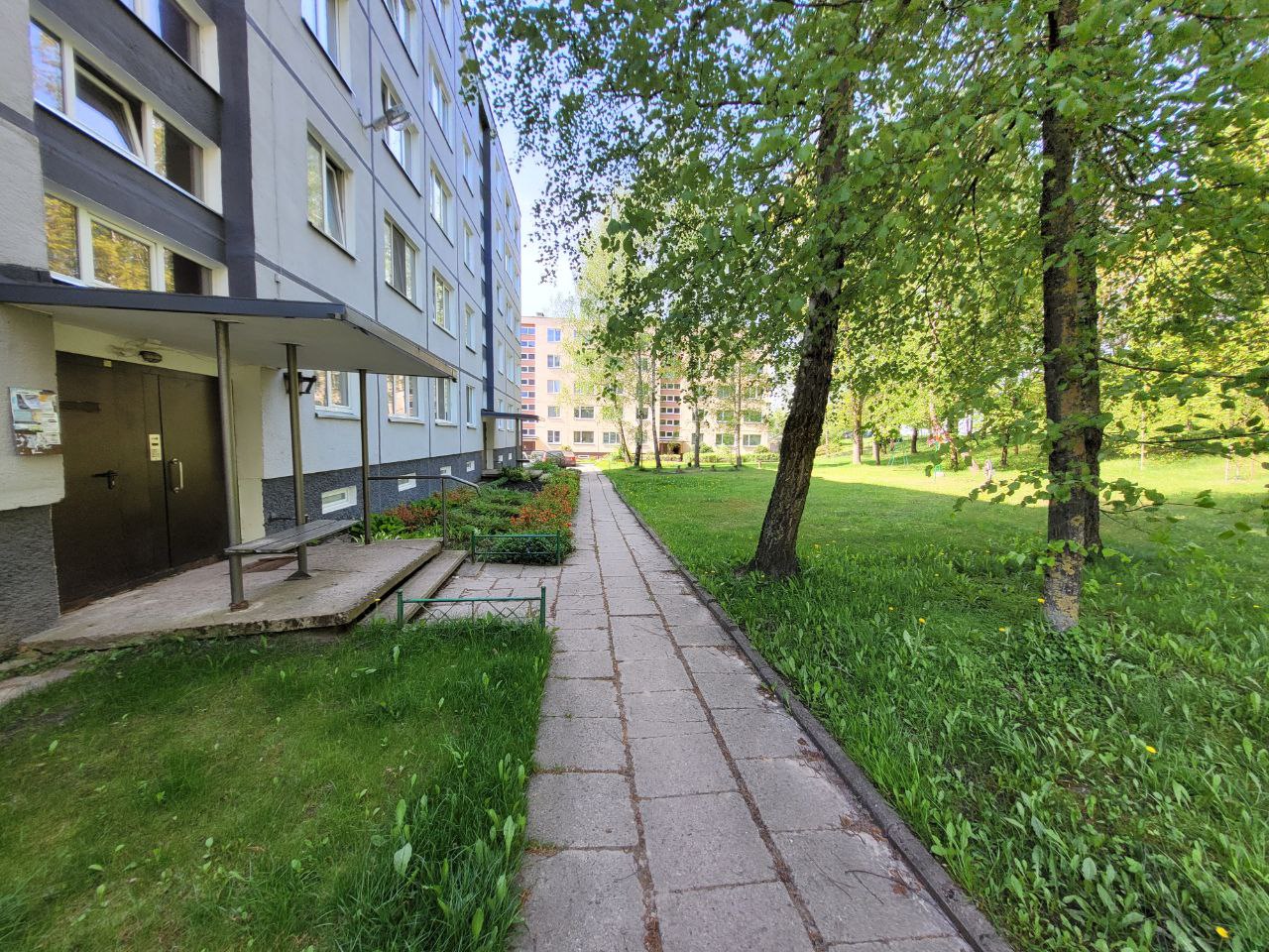 2 KAMBARIŲ BUTAS ALYTUJE, PUTINŲ G.