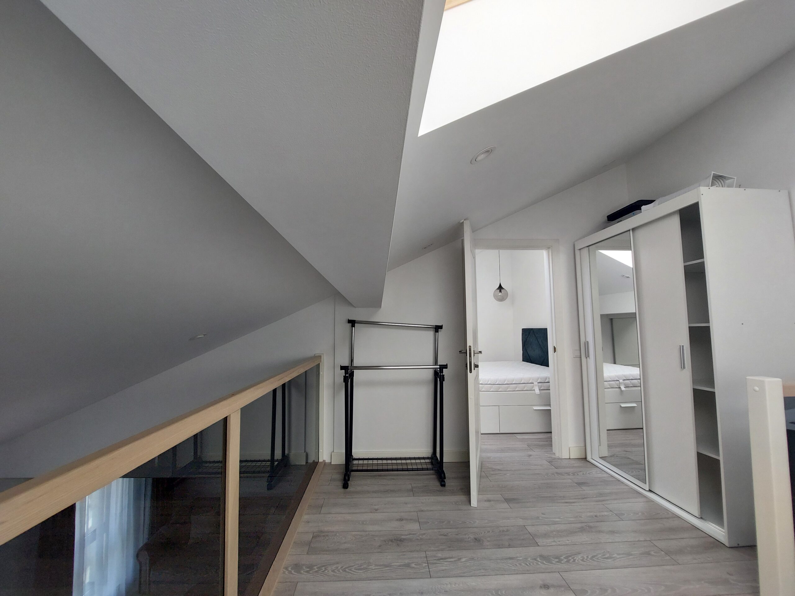 Tauralaukyje išnuomojamas 2k. butas per du aukštus