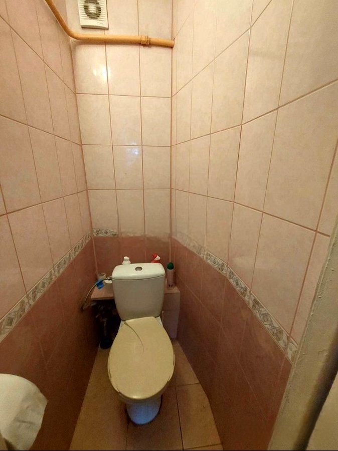 Varpų g. 3k. butas su holu