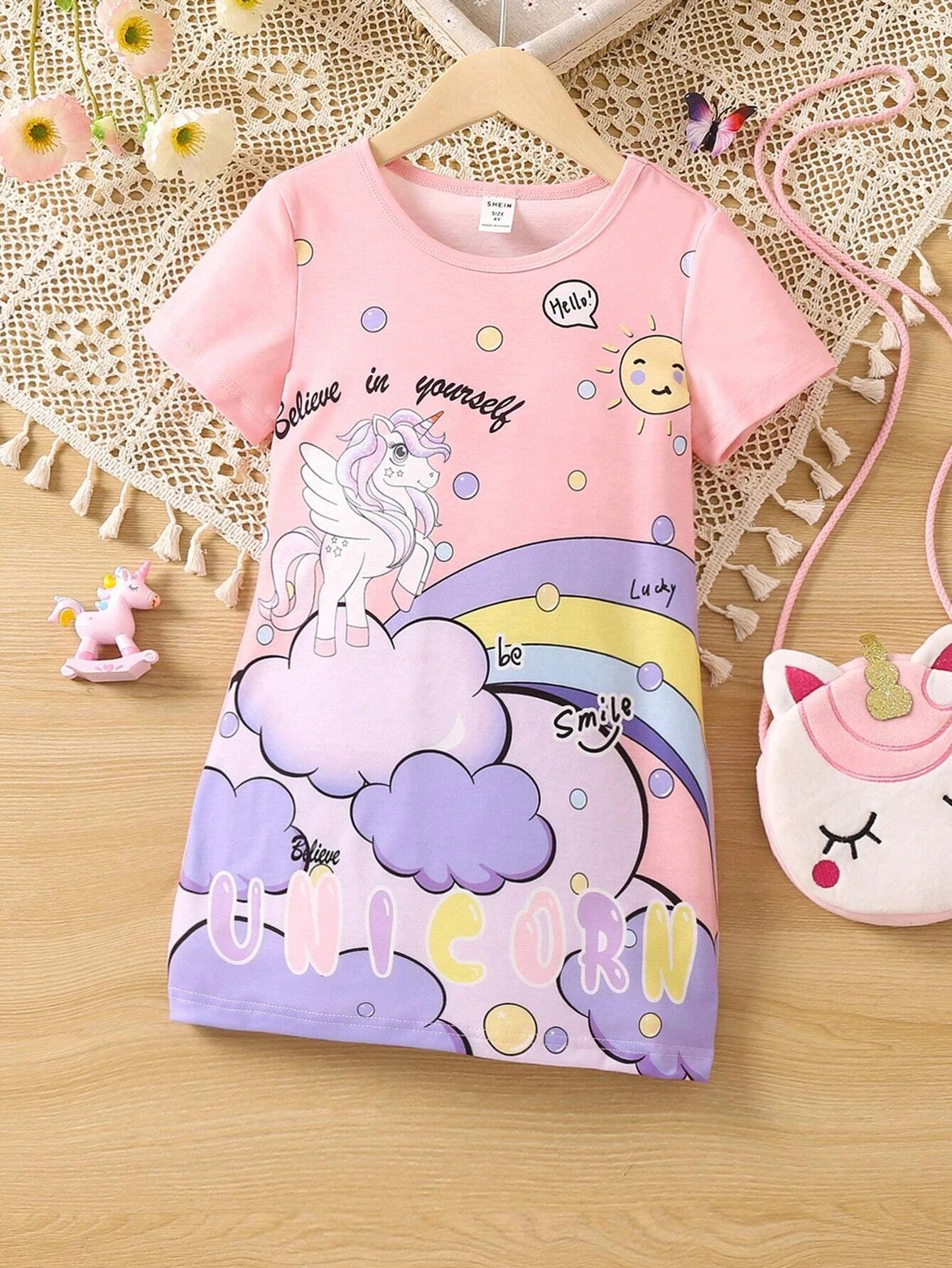 Vaikiška suknelė Vienaragis ant debesėlio