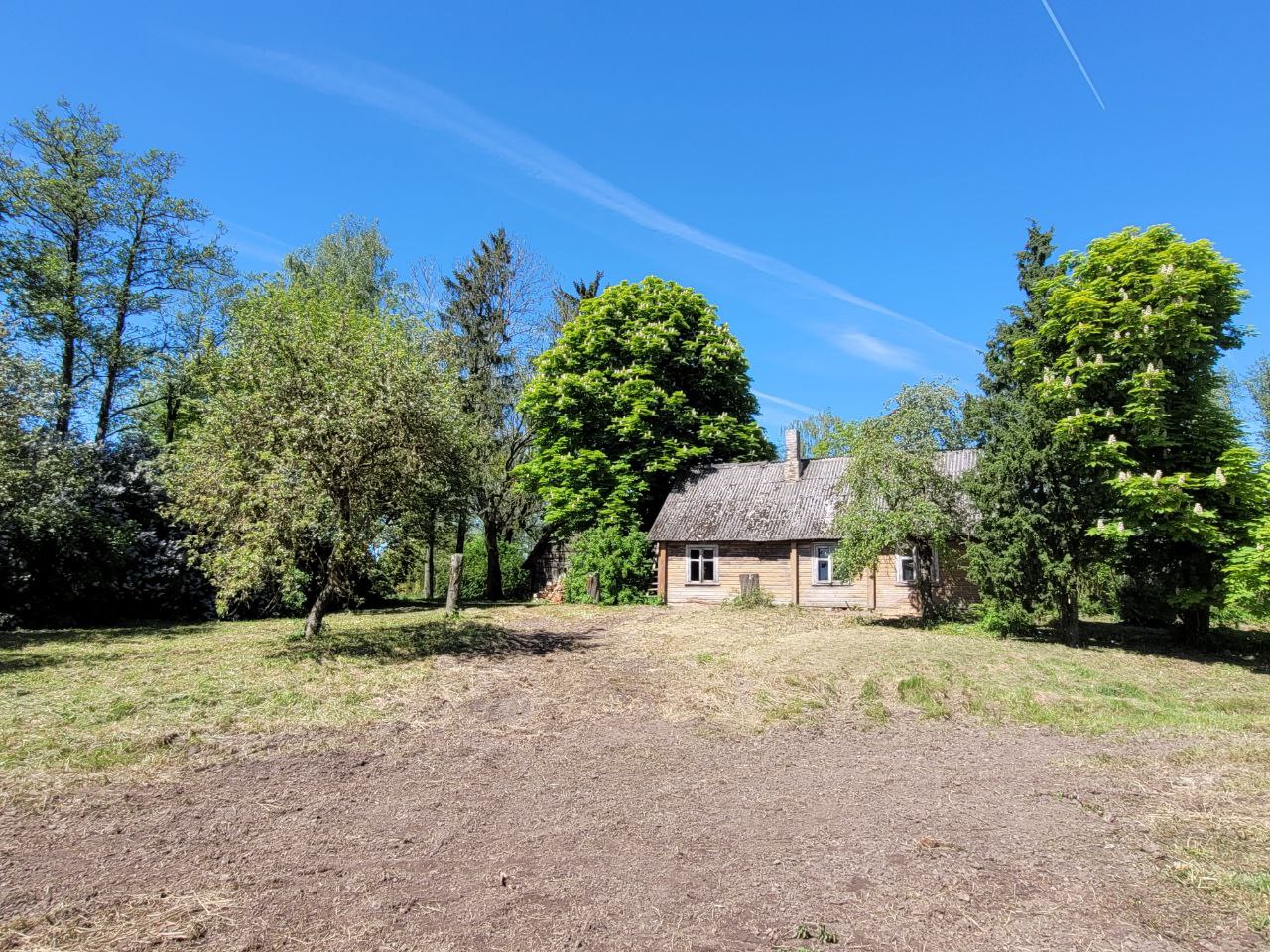 Parduodama sodyba Baltrušių k.Jankų g