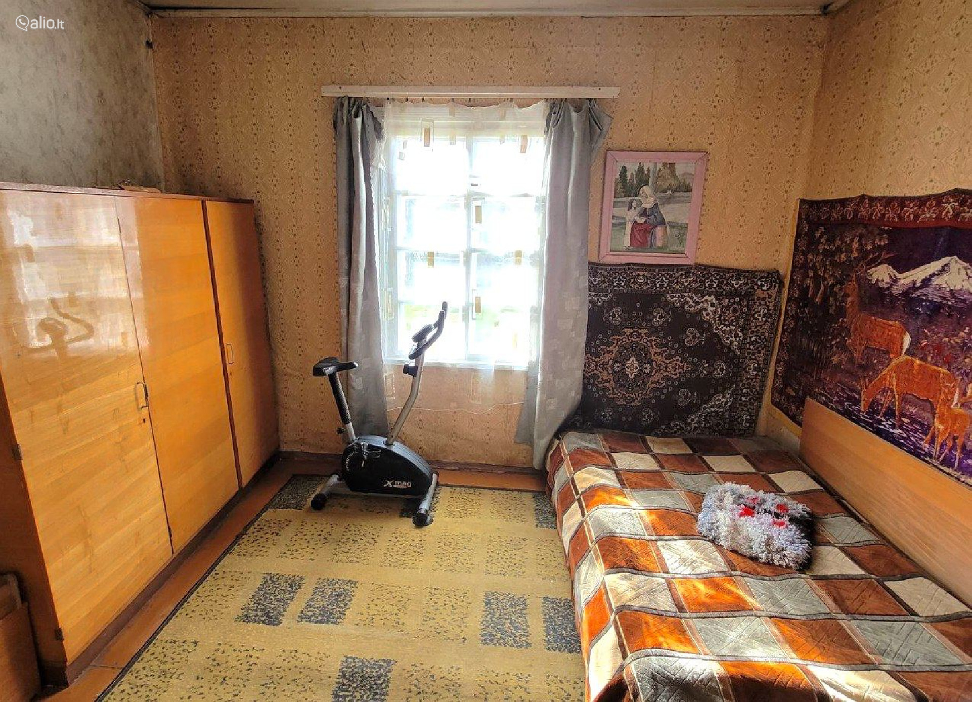 Parduodamas rąstinis namas Jurbarko r.