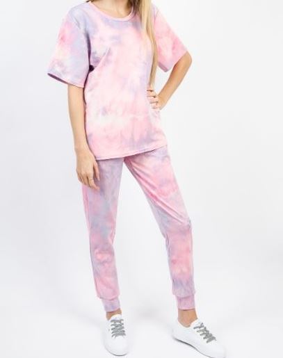 Jaunatviški laisvalaikio kostiumai