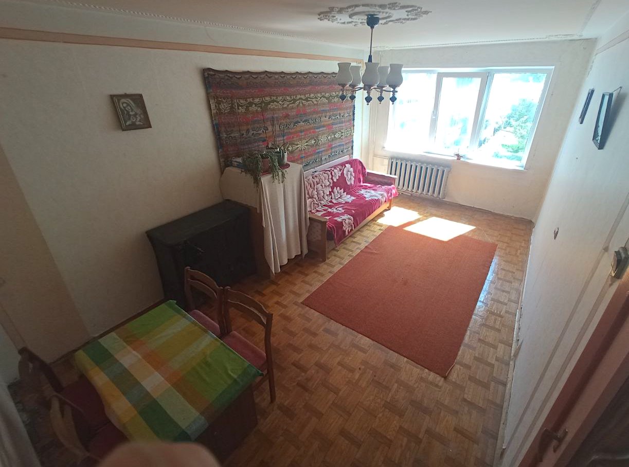 Parduodamas 2 kambarių butas Alytuje