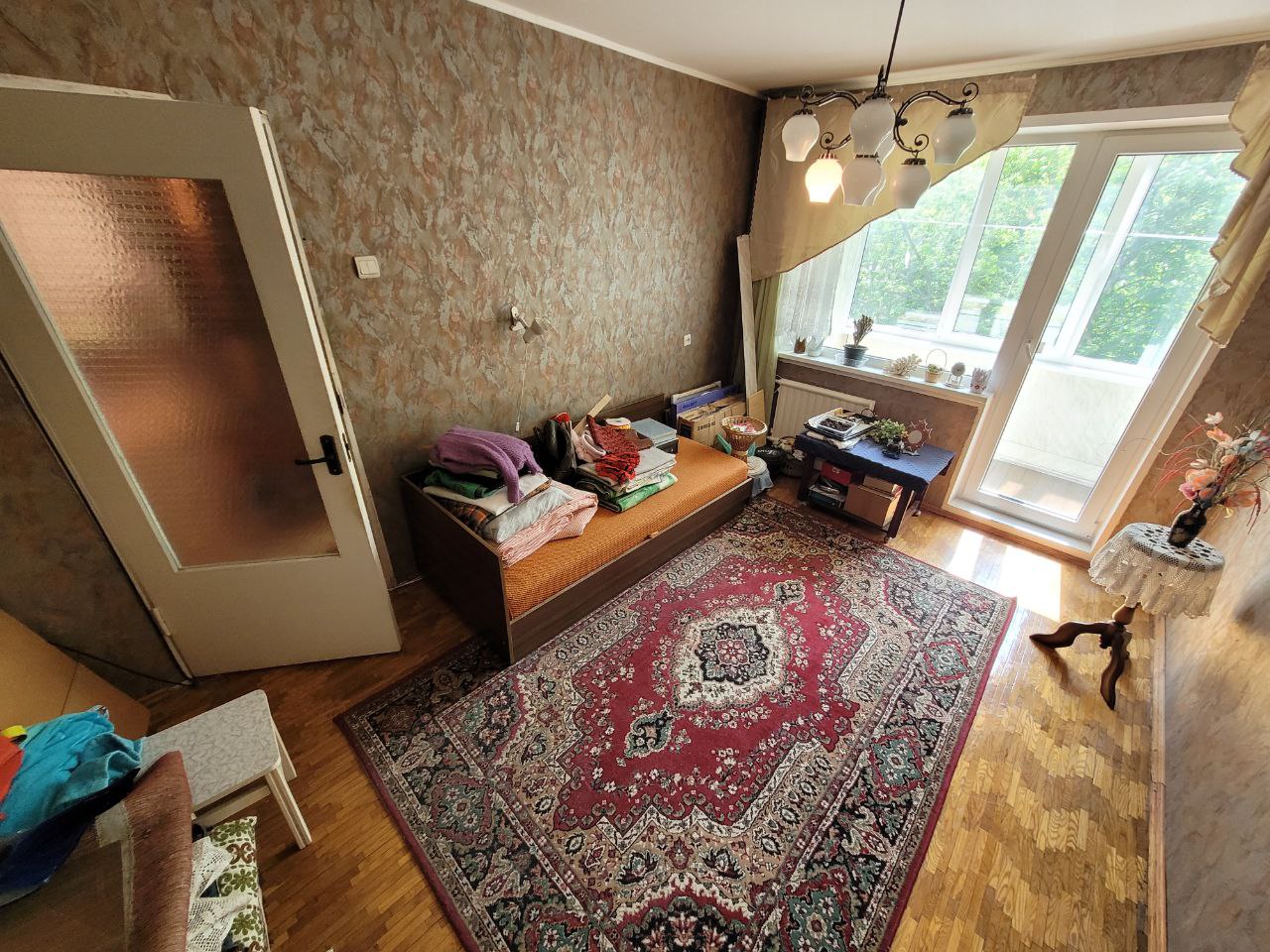 2 KAMBARIŲ BUTAS ALYTUJE, PUTINŲ G.