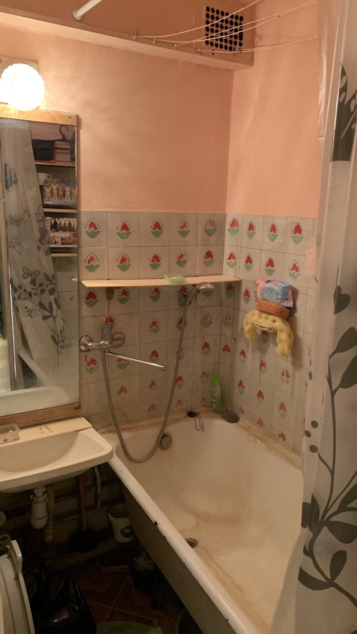 2 KAMBARIŲ BUTAS ALYTUJE, PUTINŲ G.