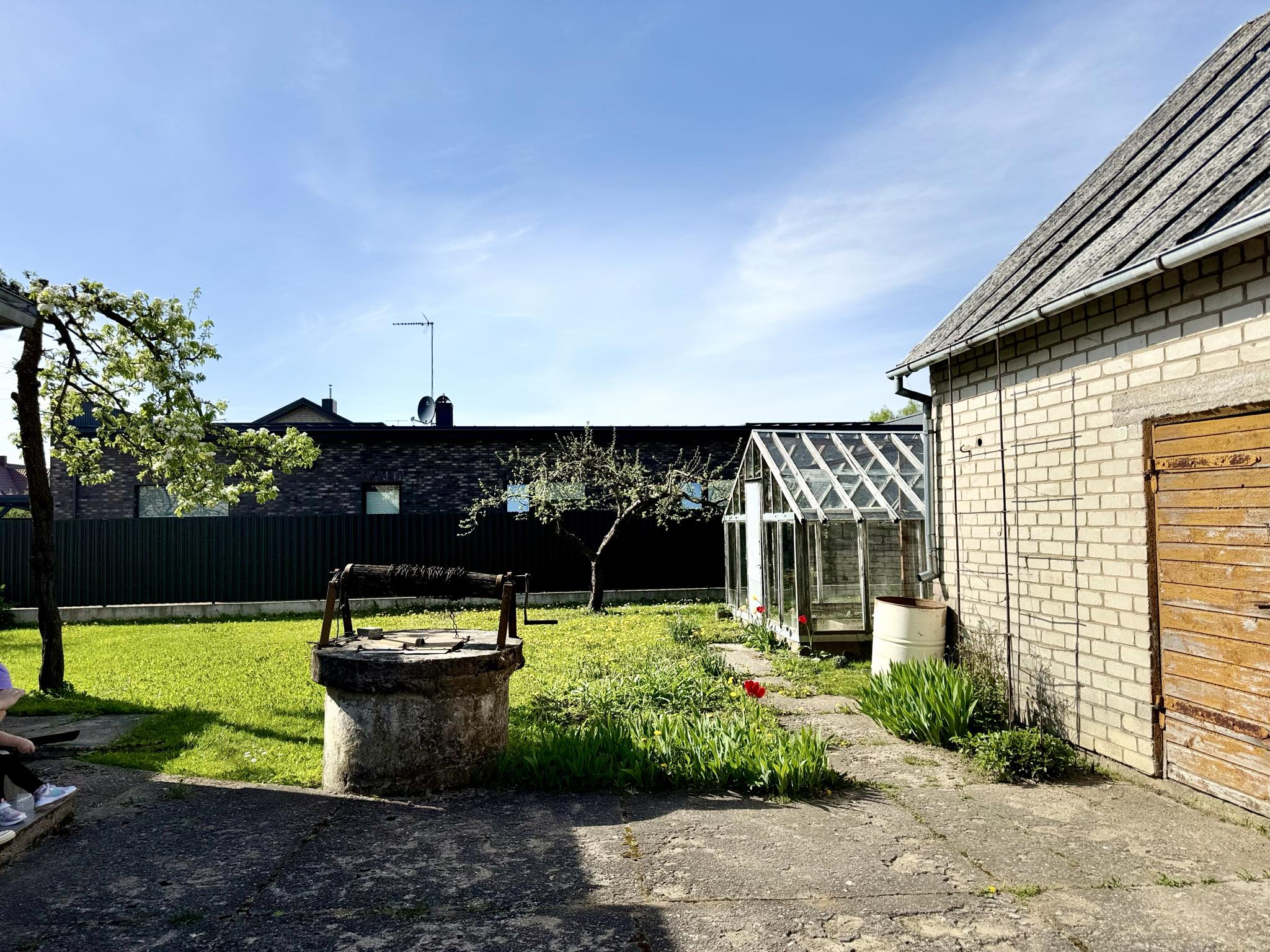 Parduodamas namas miesto centre