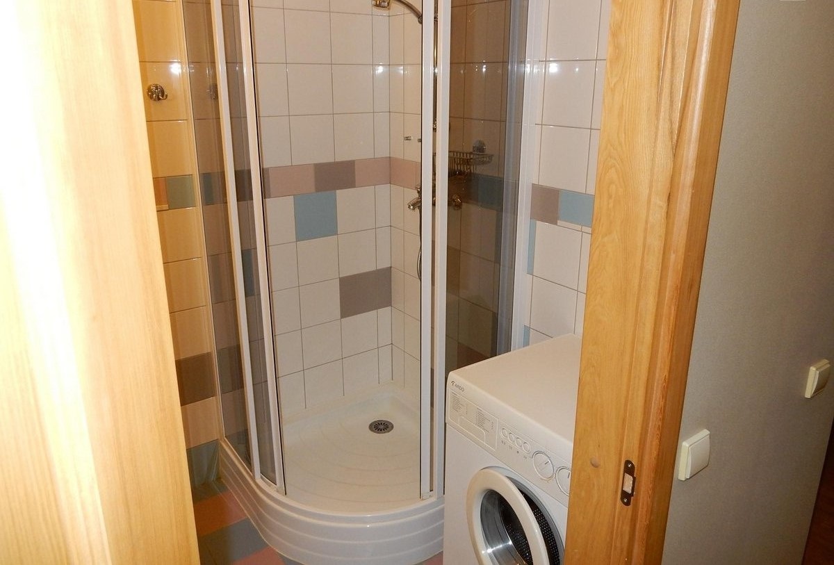 Išnuomojamas 3 kambarių butas Liepų g. 53 kv.m.