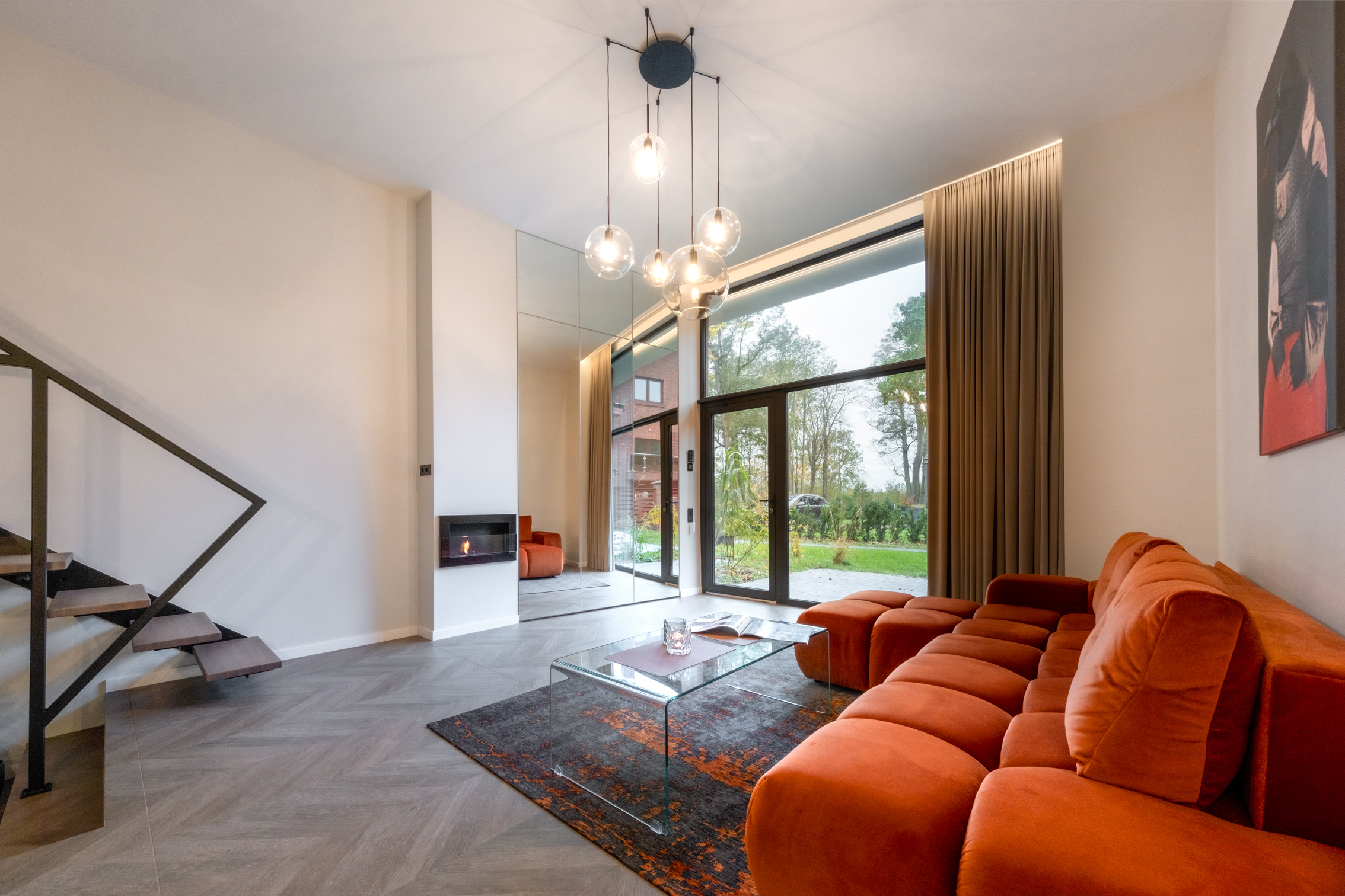 Parduodamas 51.25 kv. m. butas / loftas su NUOSAVU žemės sklypu