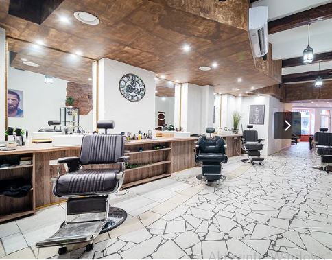 Parduodami grožio salonai Kauno senamiestyje