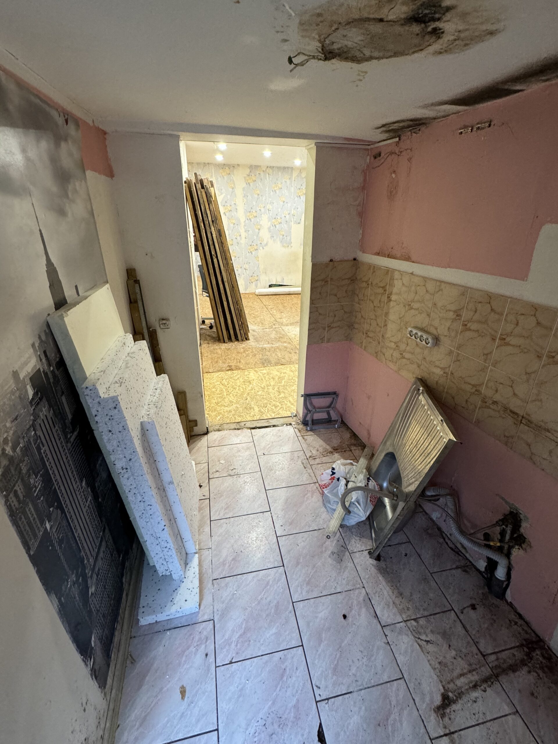 Parduodama namo dalis – butas šalia Kauno centro