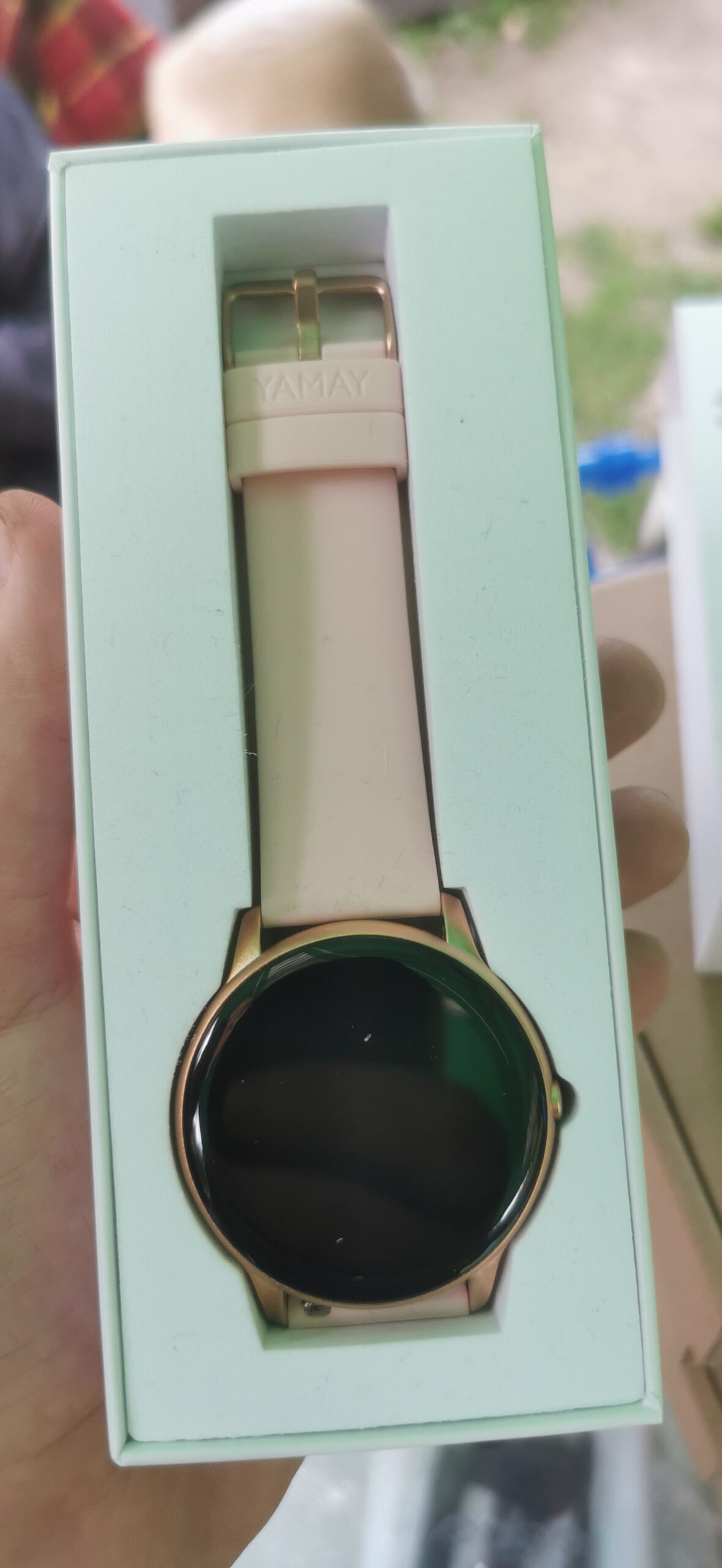 Parduodu išmaniuosius laikrodžius didesniais kiekias iš Vokietijos