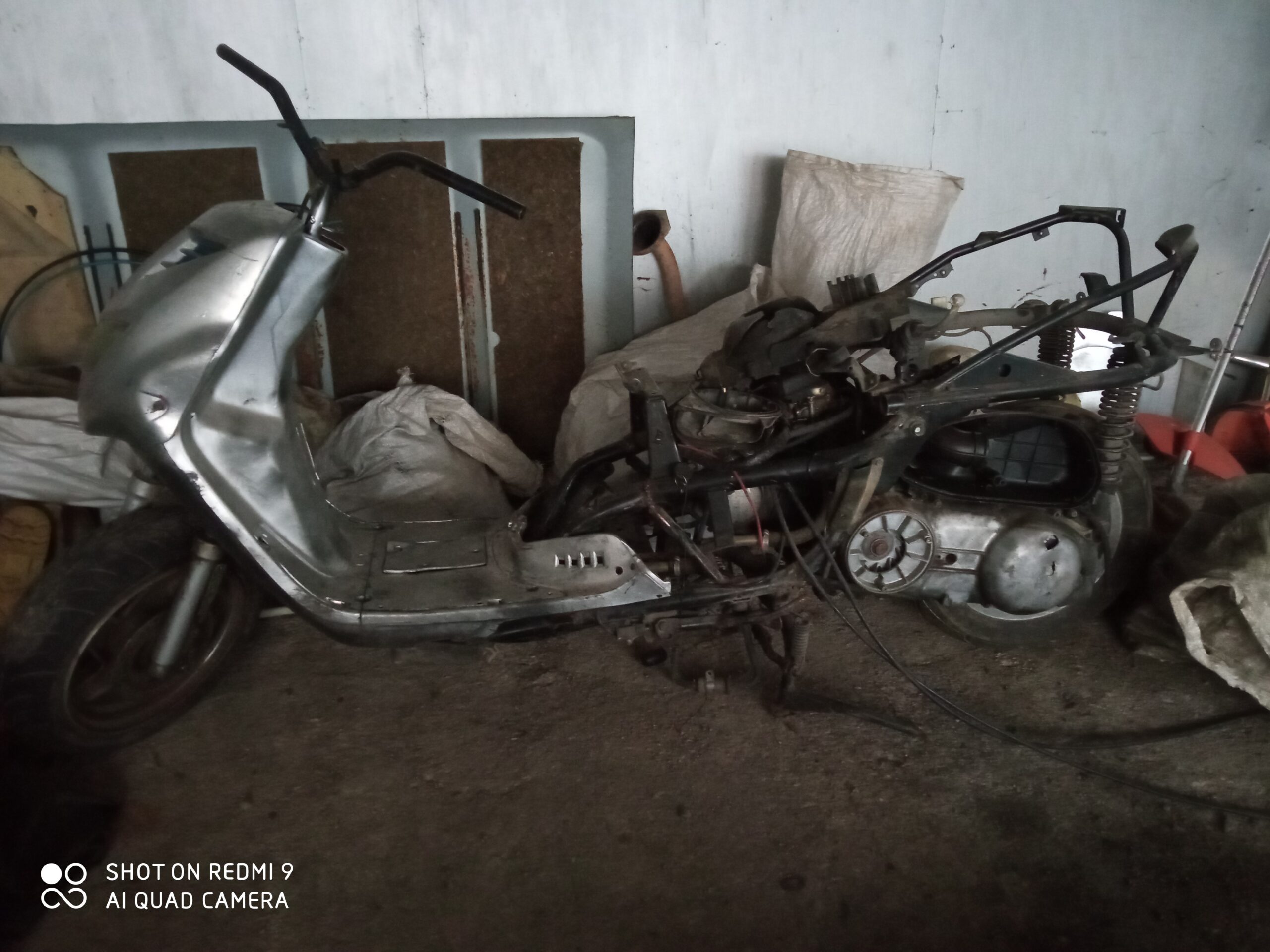 Dviračių, motorolerių, motociklų dalys